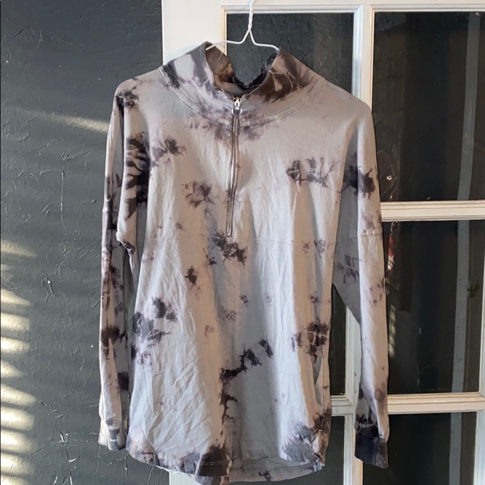 Women’s vs PINK half-zip long sleeve with pockets
